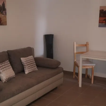 Casa de hóspedes Genat